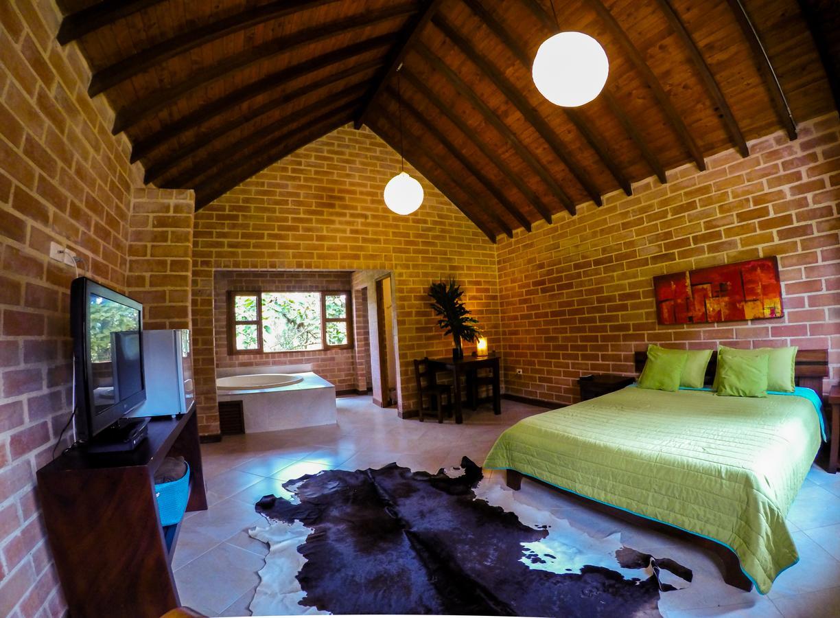 Finca Turistica De Alojamiento Rural Avalon Хардин Екстериор снимка